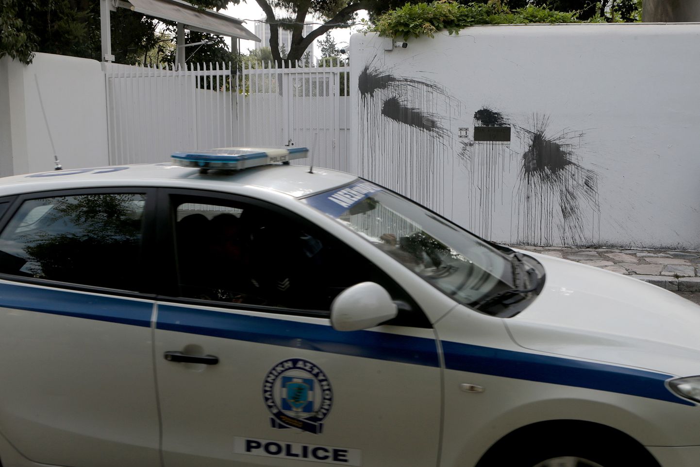 Kreeka politseiauto. Foto on illustreeriv.