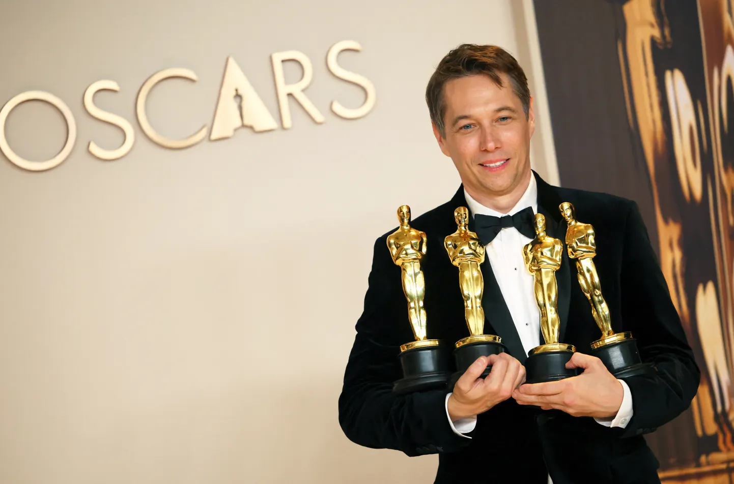 Sean Baker tegi ajalugu, kui ta pälvis pühapäeval Oscari «Anora» originaalfilmi produtseerimise, lavastamise, kirjutamise ja monteerimise eest.