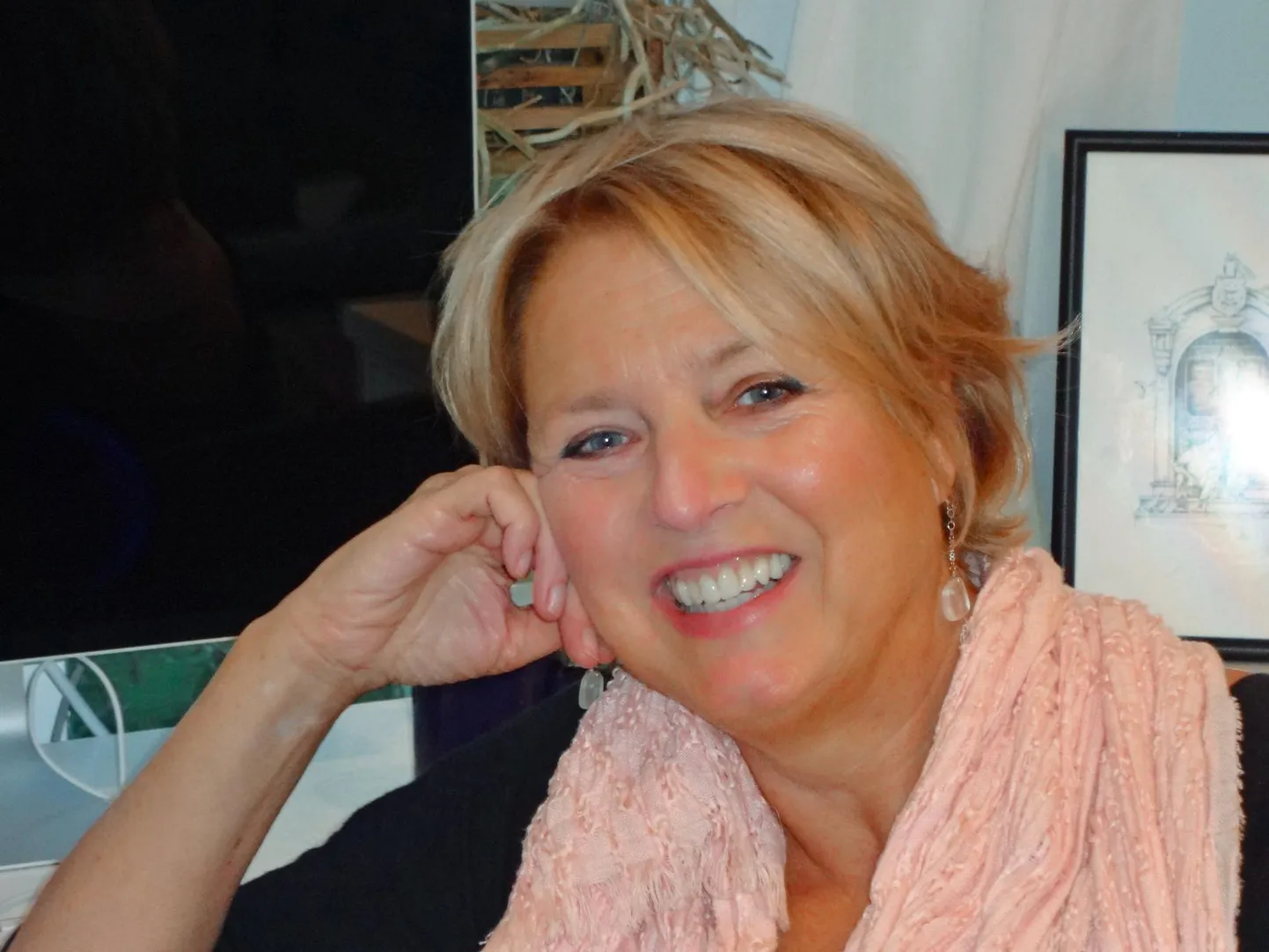 Ameerika lastekirjanik Sara Pennypacker on kirjutanud paarkümmend raamatut ja jõudnud nendega New York Timesi bestsellerite nimekirja ning kandideerinud ja pälvinud hulga mainekaid USA kirjandusauhindu.