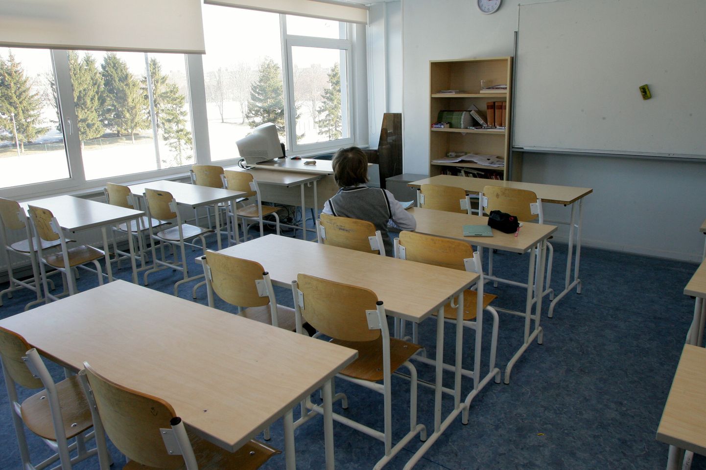 Paljudes Eesti koolides kipuvad klassid lastenappuse tõttu tühjaks jääma.