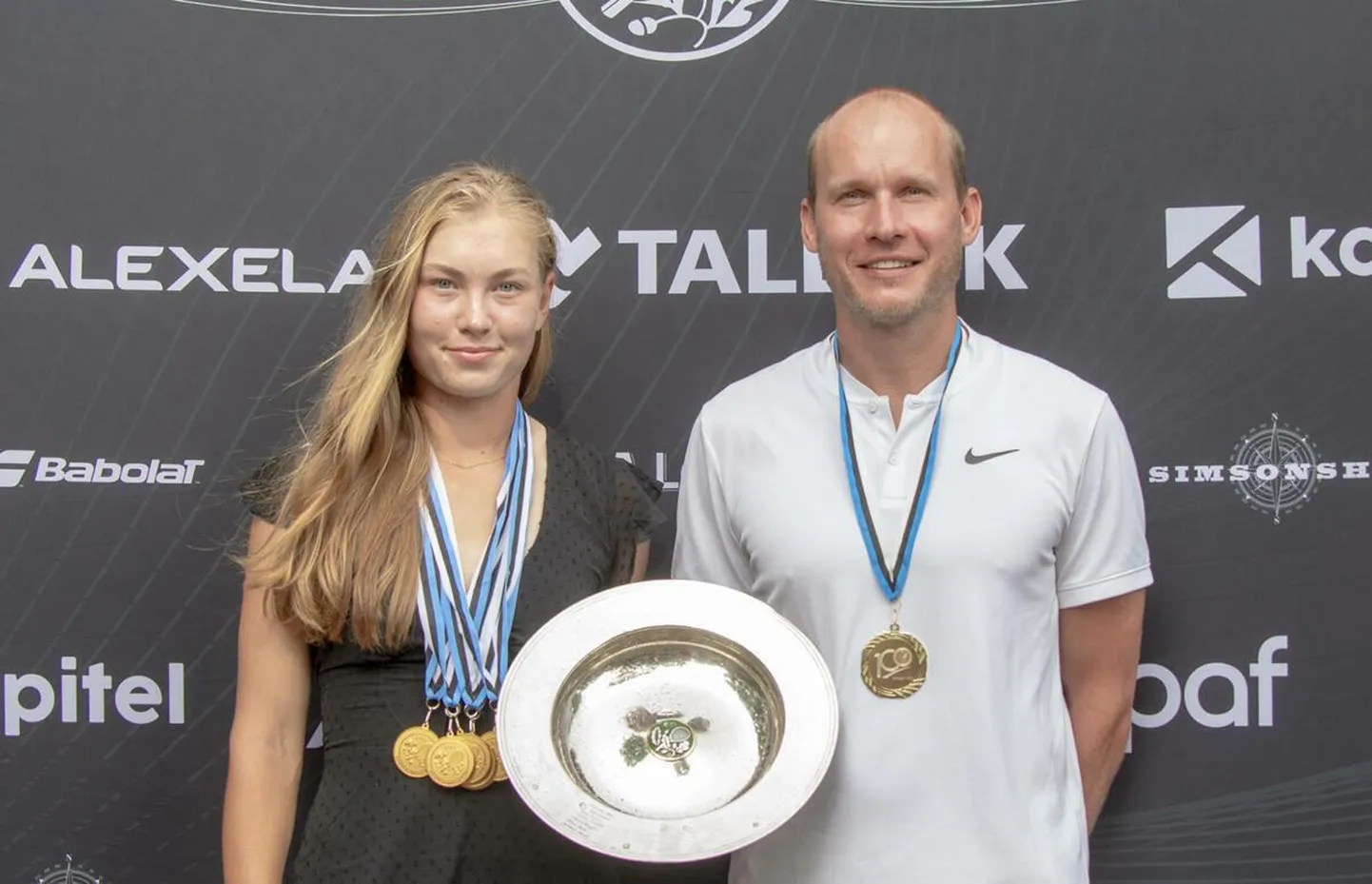 Laura Rahnel koos treener Martin Karisega.