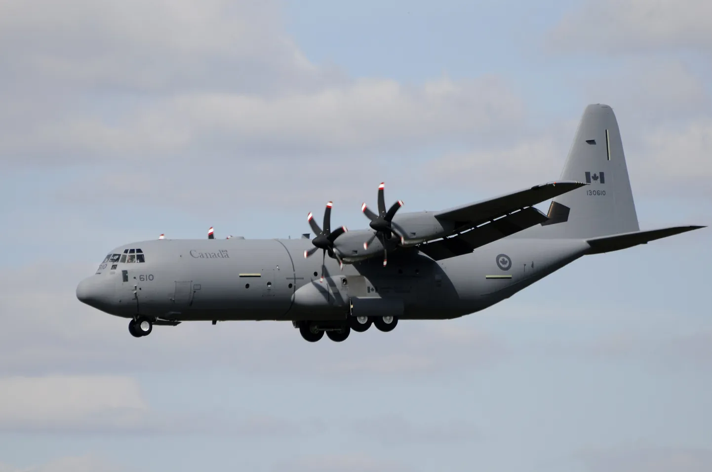 Kanada õhuväe CC-130J Hercules.
