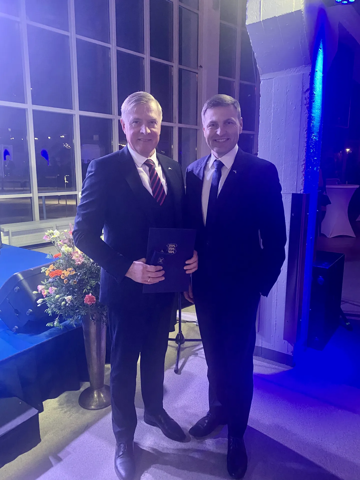 Kalle Laanet ja praegune kaitseminister Hanno Pevkur.