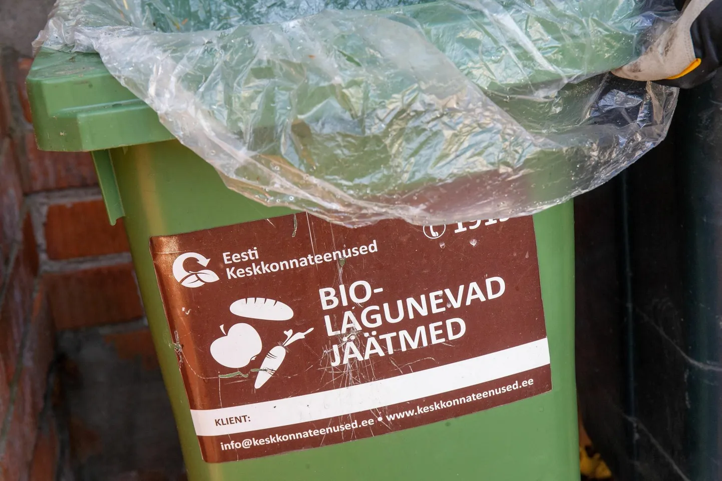 Biolagunevate jäätmete konteiner.