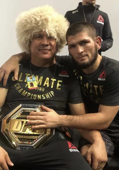 Javier Mendez ja Habib Nurmagomedov.