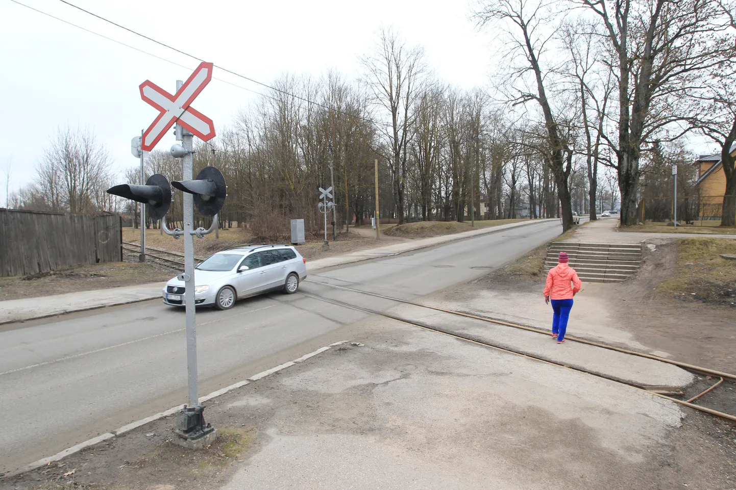 Sadamaraudtee ülesvõtmisega kaoksid autoliiklust segavad rööpad Võru, Tähe (pildil) ja Turu tänavalt.