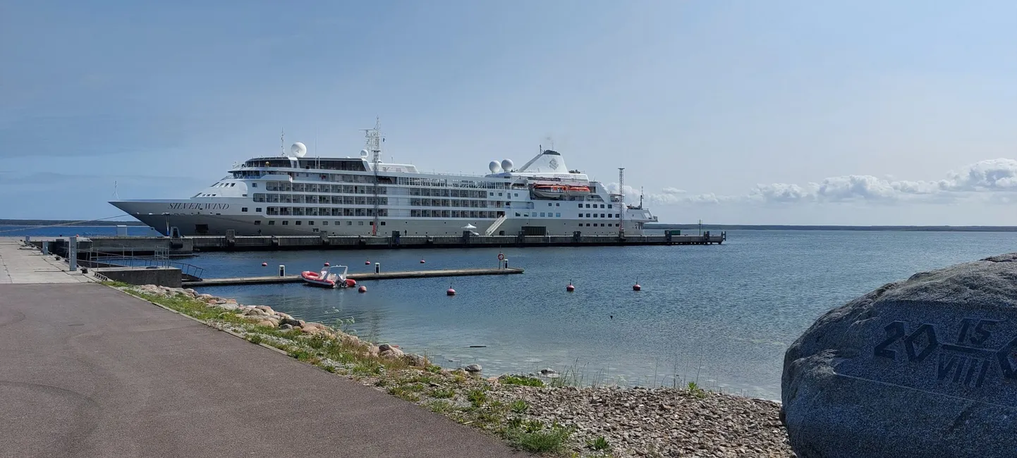 Kruiisilaev Silver Wind Saaremaal.