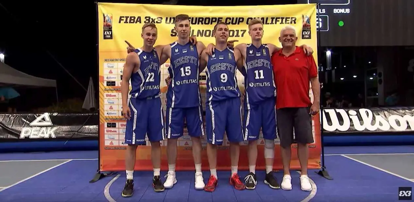 Eesti U18 tänavakorvpallikoondis.