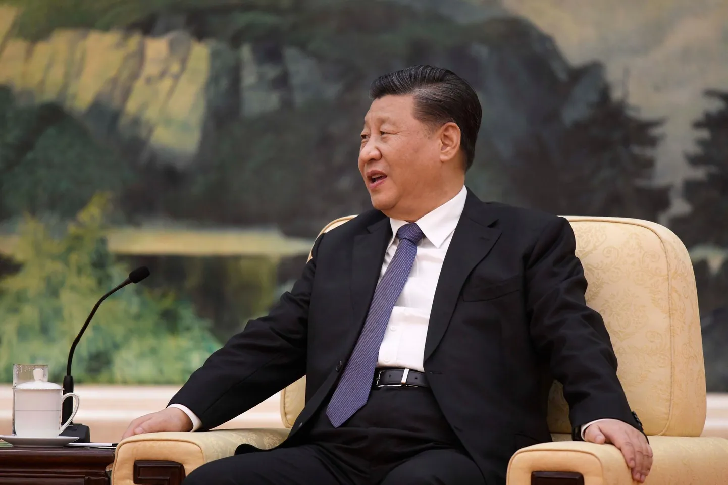 Hiina president Xi Jinping eelmise nädala alguses, kui ta võõrustas Pekingis Maailma Terviseorganisatsiooni (WHO) juhti. Koroonaviiruse epideemia laienedes on Hiina liidrit olnud meedias üha vähem ja vähem näha.