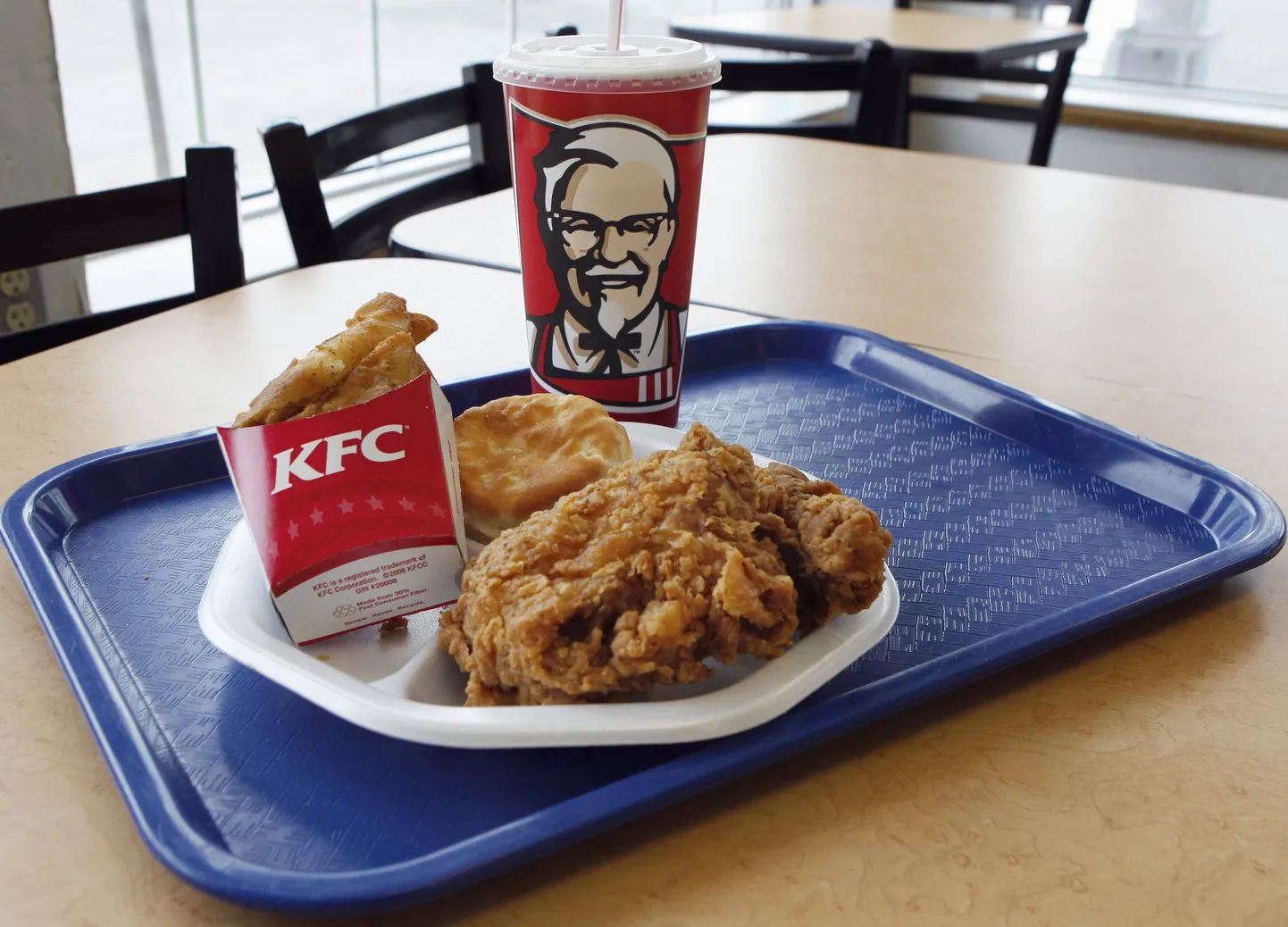 KFC on Lätis üks söögikoht, mis tuli ajutiselt sulgeda.