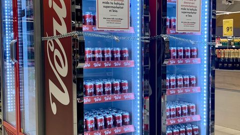 В магазинах Maxima появятся холодильники с кровью
