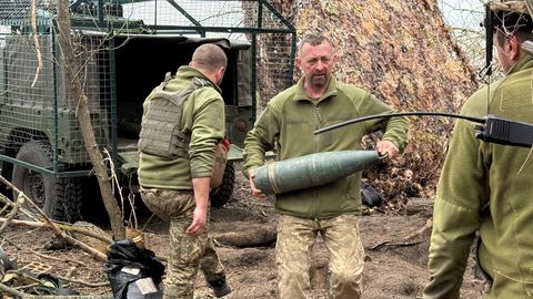 BLOGI ⟩ 1502. sõjapäev Ukrainas: rindel toimus ööpäevaga 128 lahingkokkupõrget