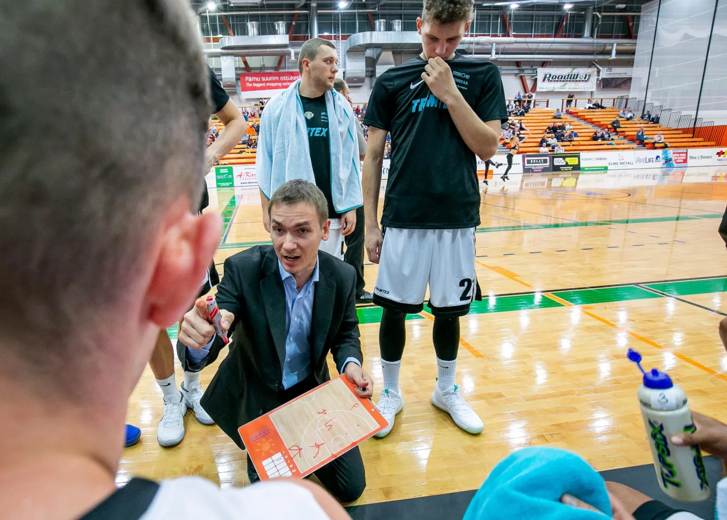 Meeskonna juhendaja Heiko Rannula usub, et Eesti-Läti ühisliigat viie võidu ja kuue kaotusega alustanud ja tabelis üheksandal kohal sadamlased suudavad kõik juurde panna.