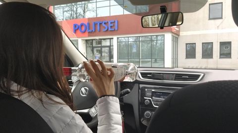 Вместо тюрьмы штраф: пьяная езда обойдется жительнице Эстонии в 7000 евро