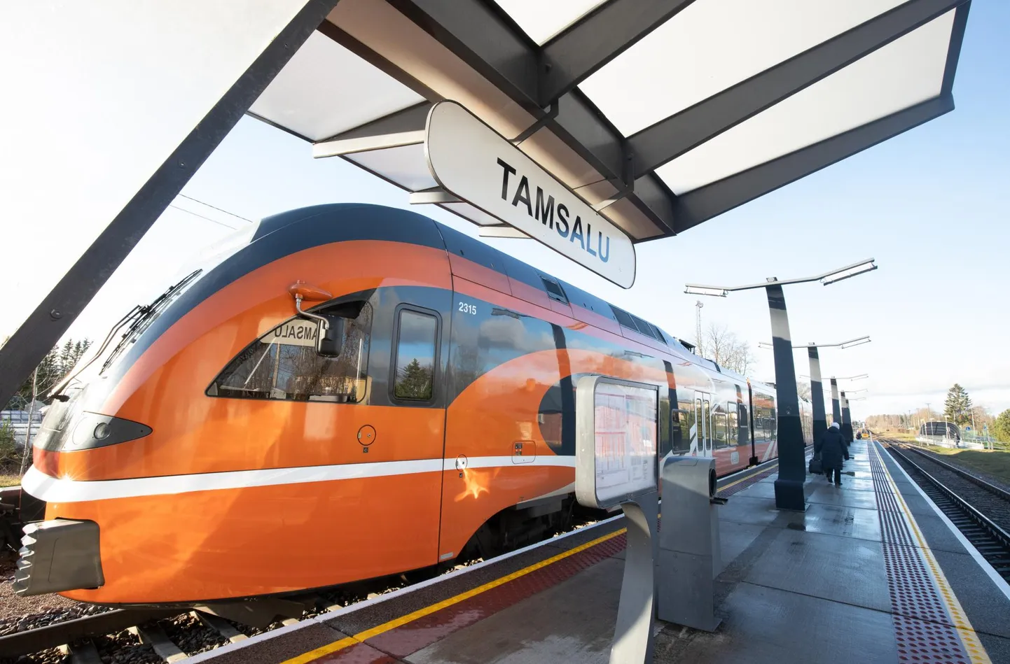 Elroni ronge asendavad bussid sõidavad Tapalt ja Tamsalust Tartusse.