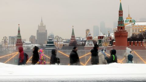 Krievijā ziņošana par līdzpilsoņiem sasniegusi komunistiskā režīma līmeni