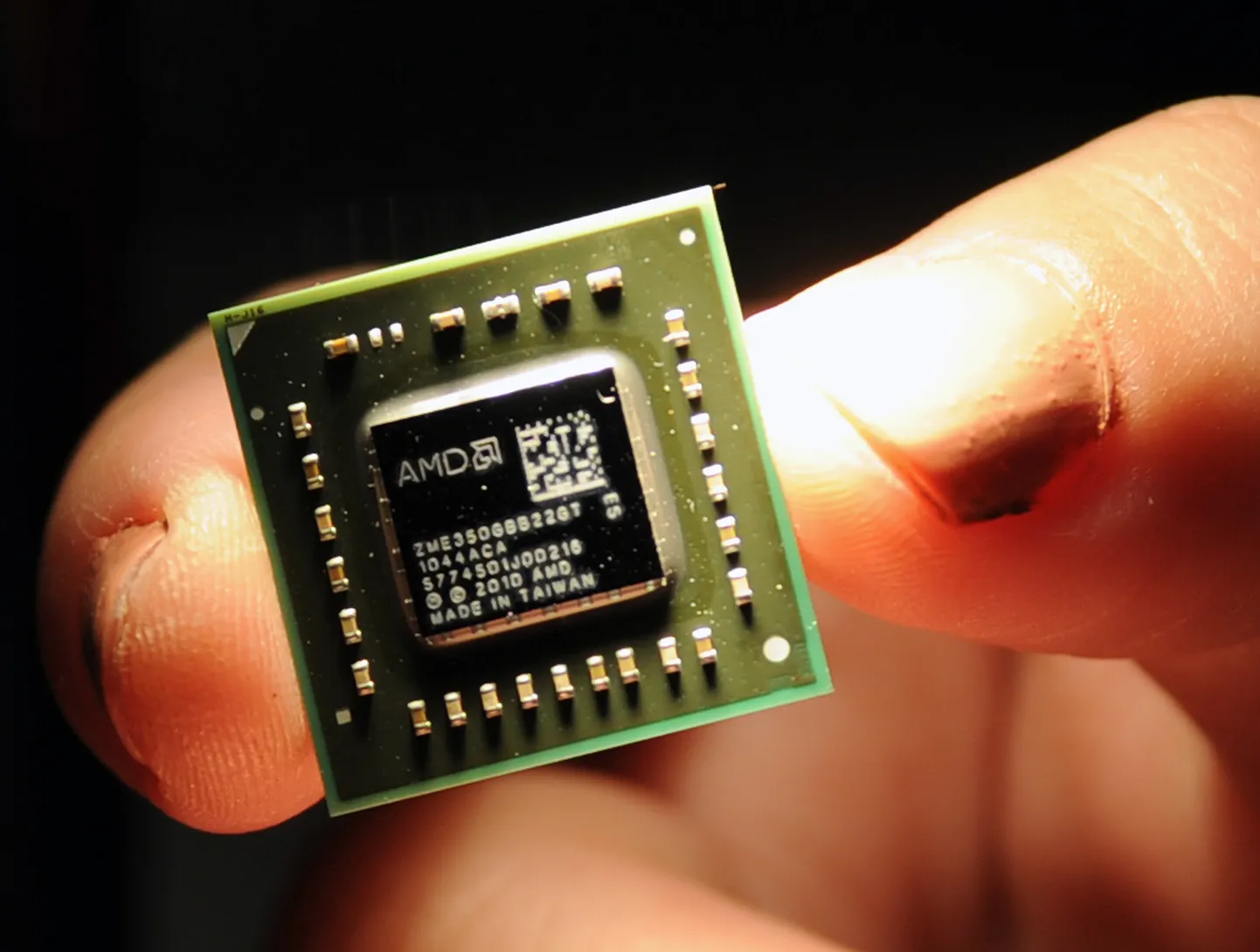 AMD toodangut kulub väiksema arvutihuvi tõttu vähem