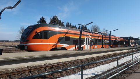 Подготовка маршрута Тарту-Рига идет полным ходом: Elron начинает сертификацию поездов