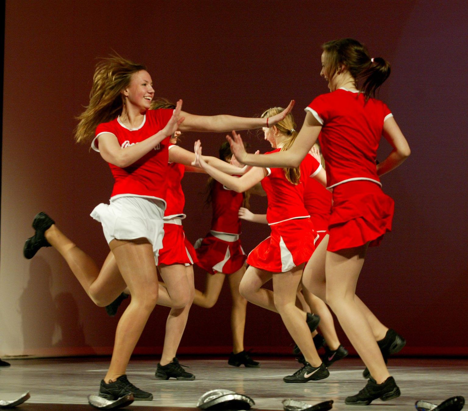 "Koolitants 2009". Pildil Rakvere Esteetika ja tantsukool tantsuga "Hoogu juurde".