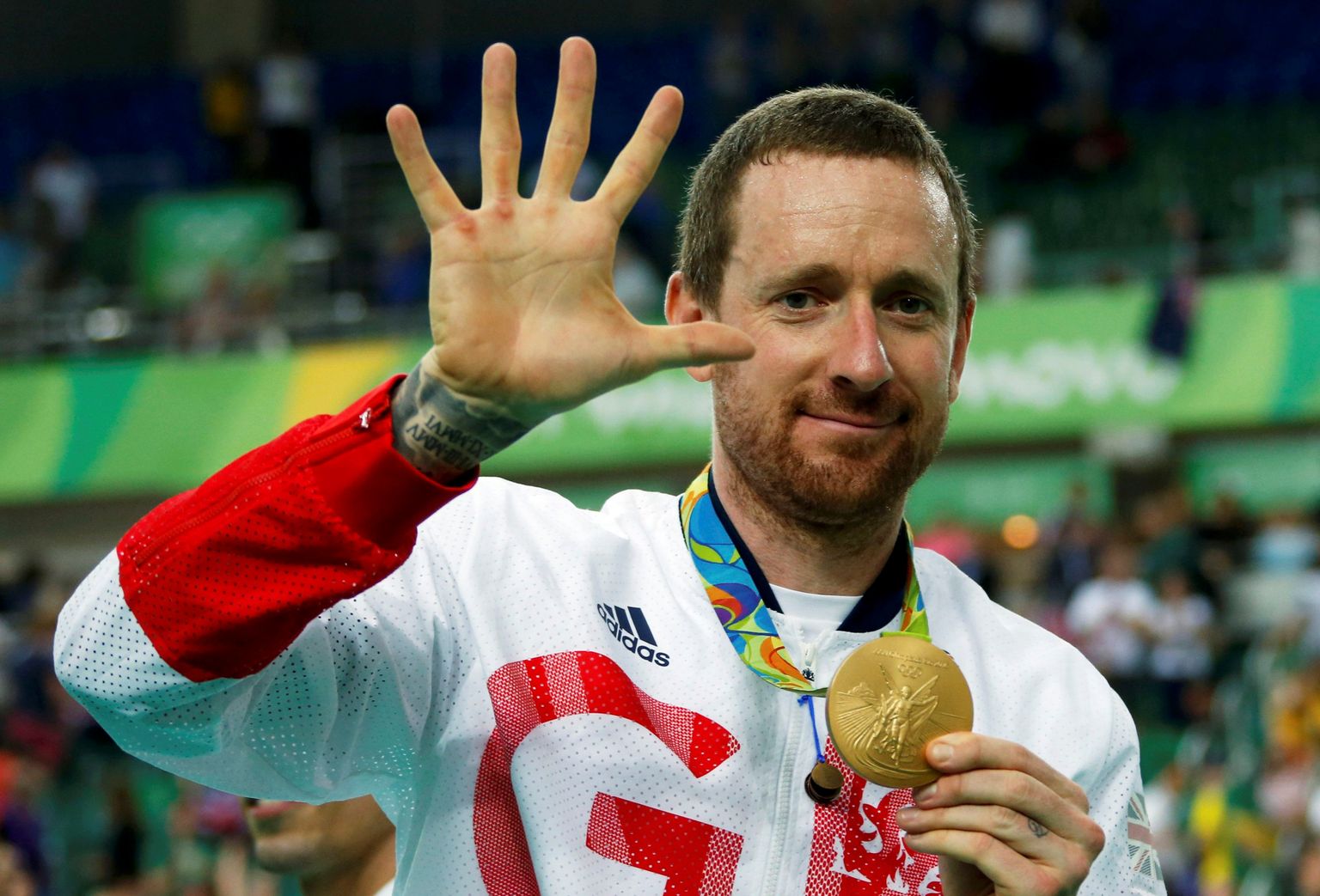 Rattasõidu olümpiavõitja Bradley Wiggins sõimas Disneylandis lapsi.