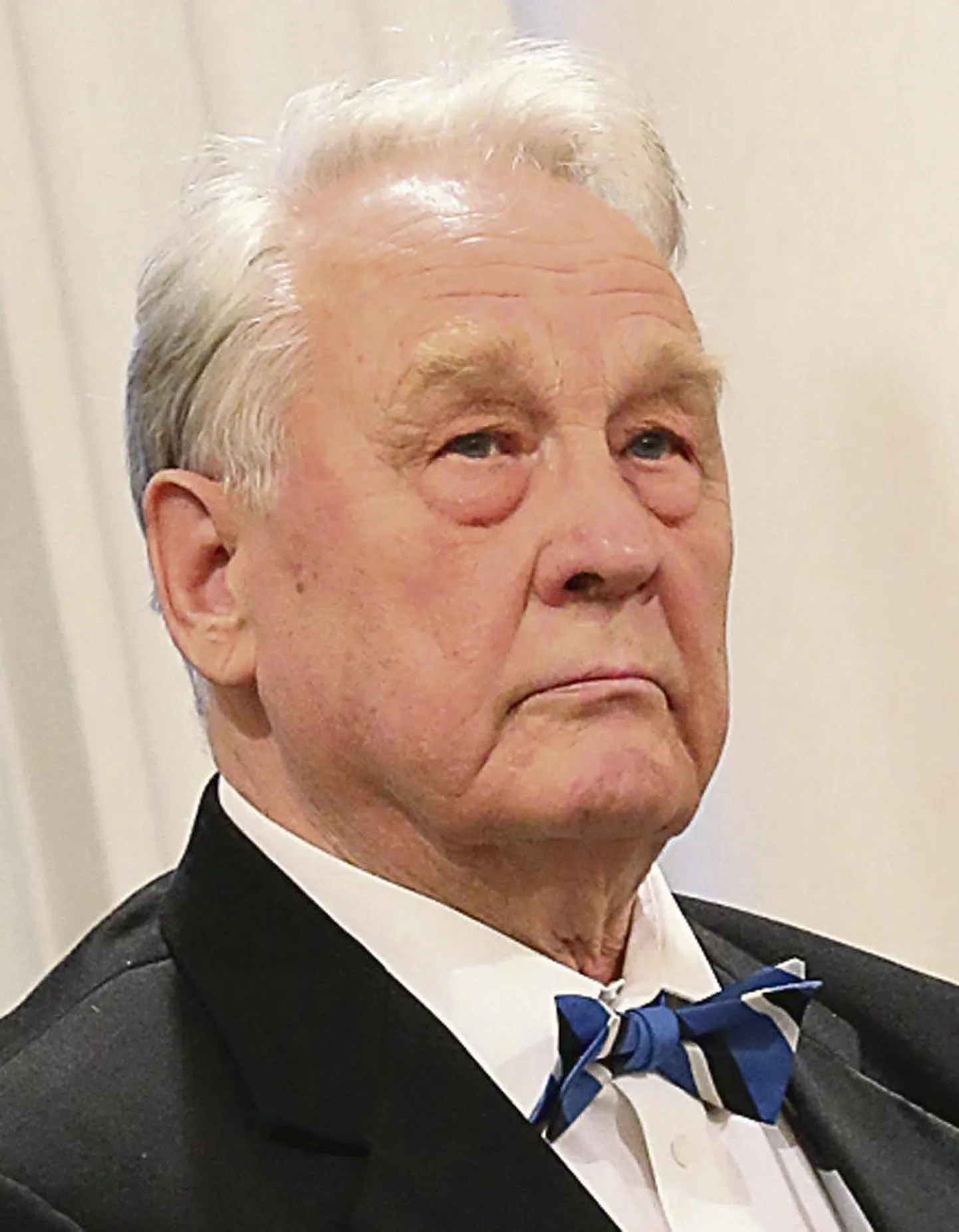 Arvo Valton.
