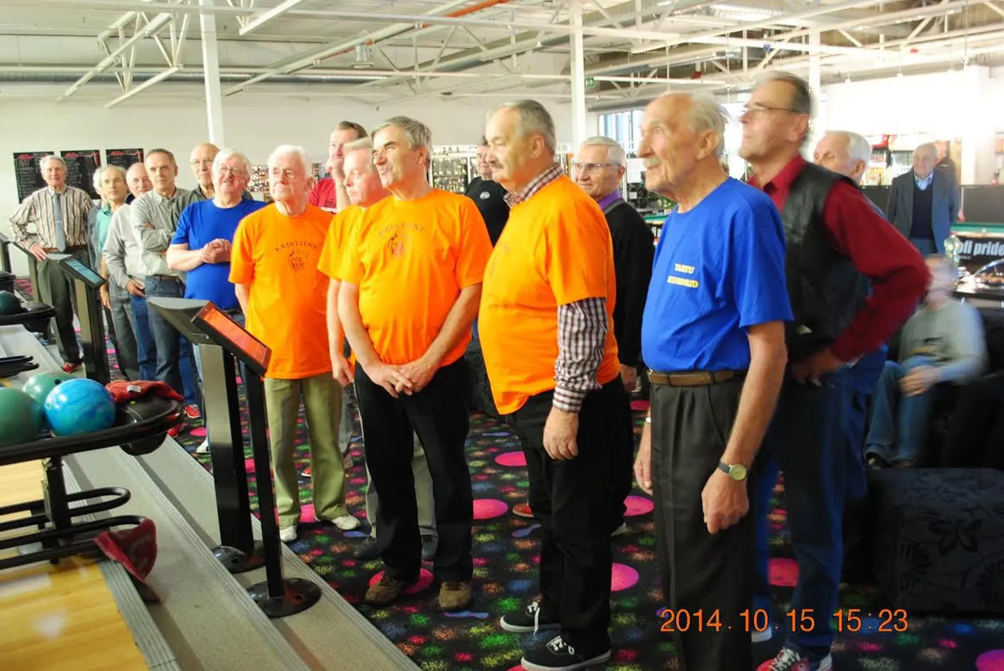 Bowlingusaalis.