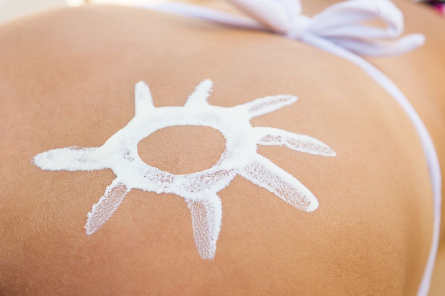 Päikesekreemides sisalduvate kemikaalide ohutust kontrollitakse pidevalt.