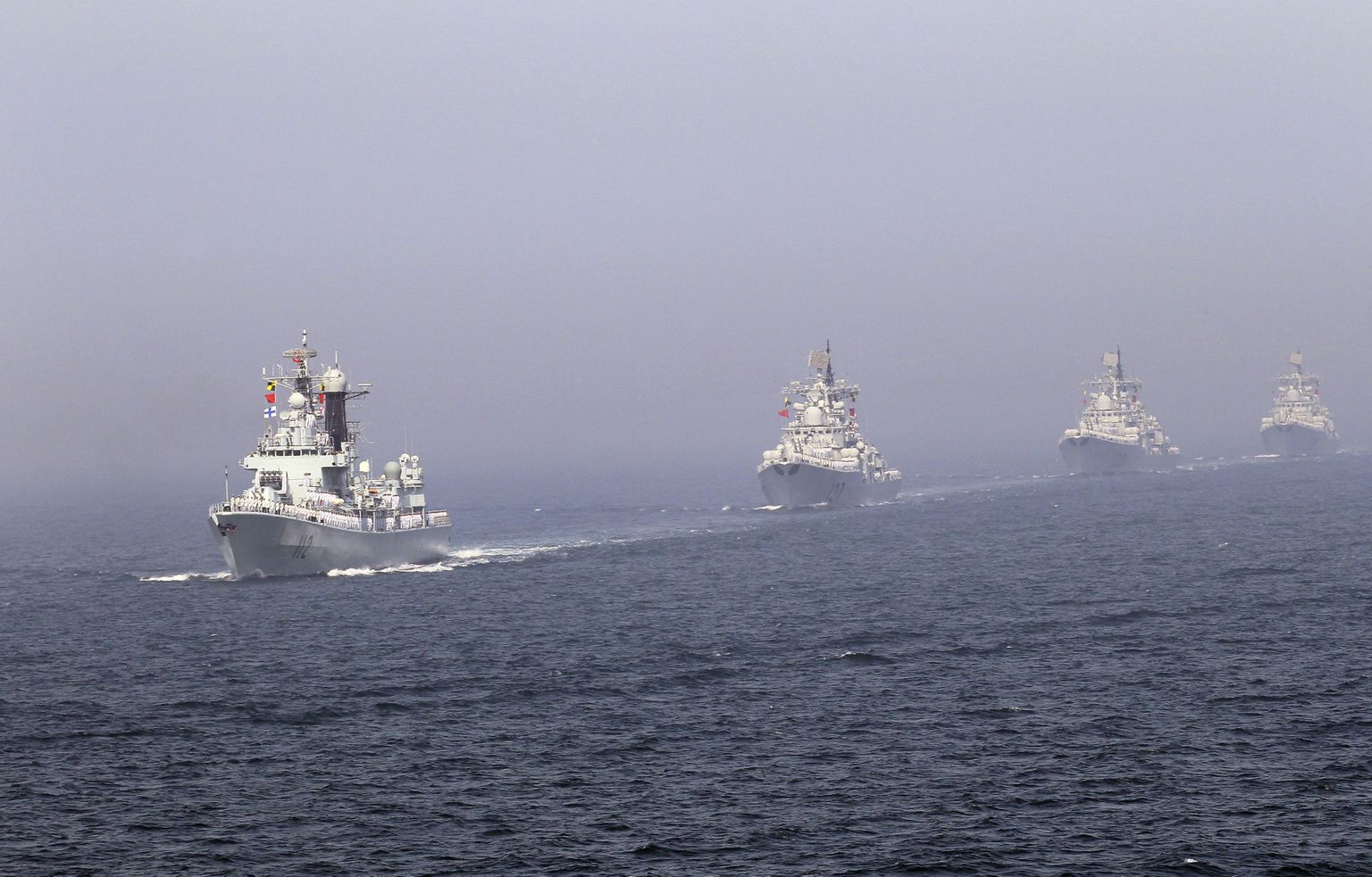 Hiina mereväe laevad