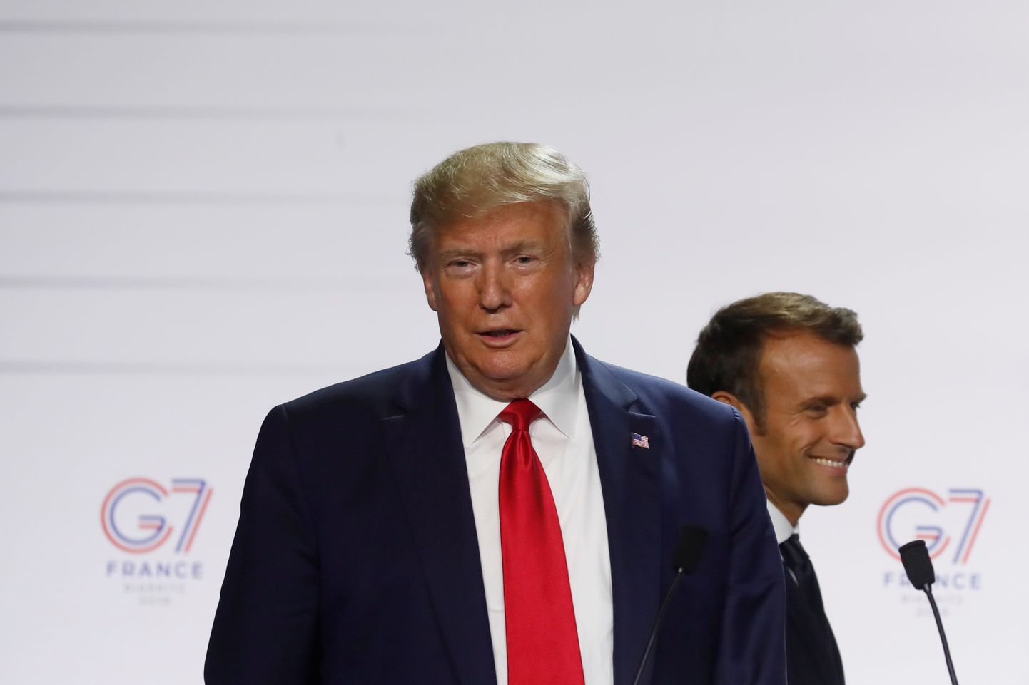 USA president Donald Trump esmaspäeval Prantsusmaal Biarritzis G7 tippkohtumisel. Taamal Prantsuse president Emmanuel Macron.