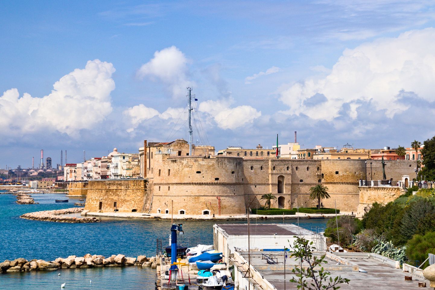 Taranto vanalinn