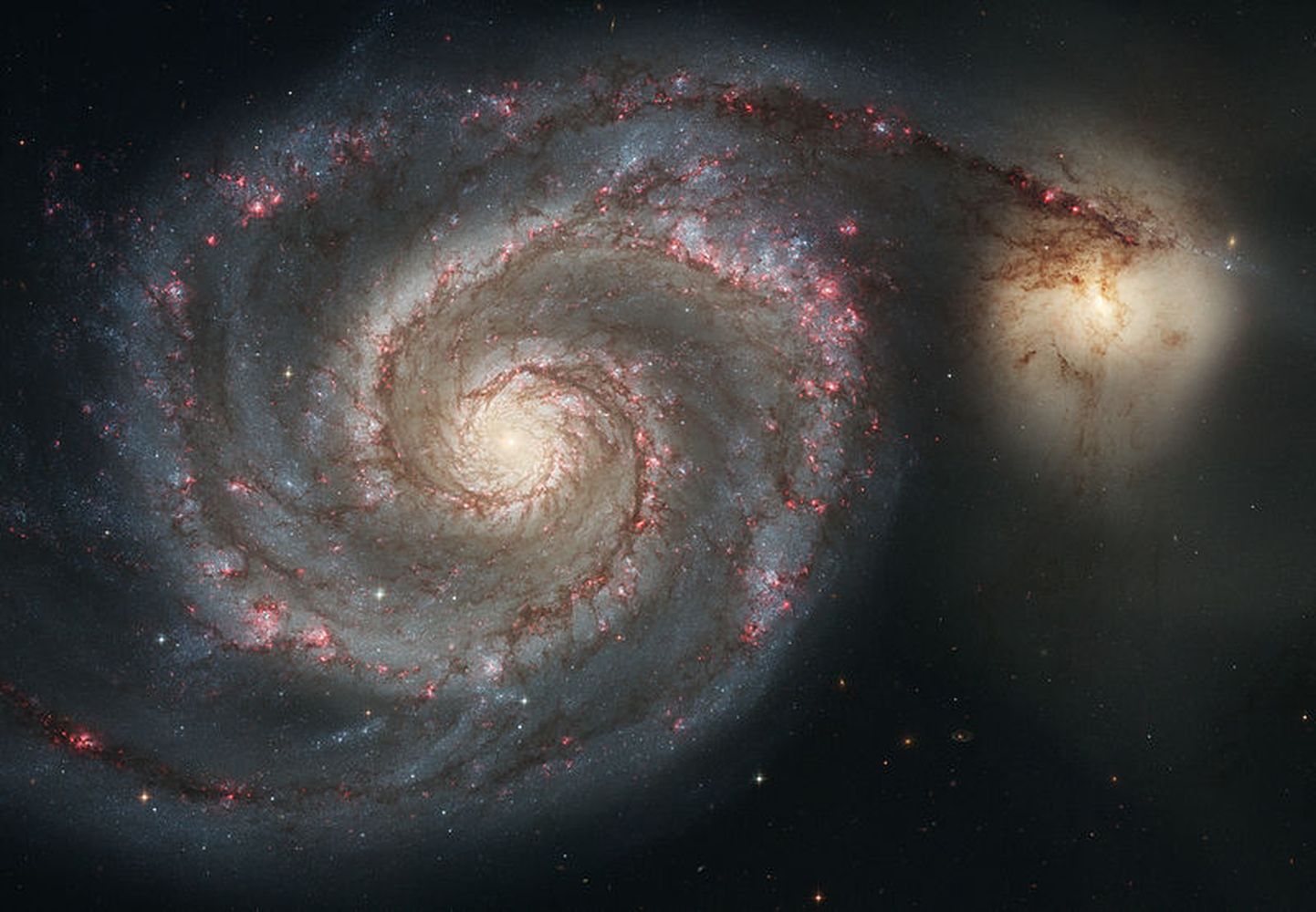 Spirālveida galaktika Mesjē 51.