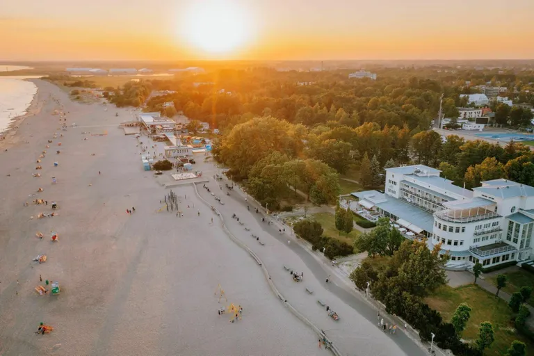 Üks märgise poole püüdlejaid on Pärnu Rannahotelli restoran, kes on peresõbraliku toidukoha märgist taotlenud varemgi.