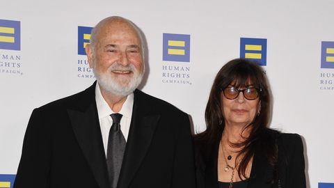 Звезда «Волка с Уолл-стрит» Роб Райнер и его жена найдены зарезанными в горящем доме: в убийстве подозревают сына