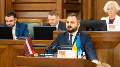 Политики из 