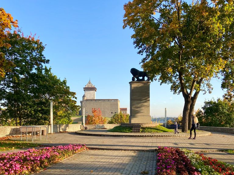 Нарва - осенняя столица Эстонии.