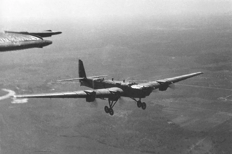 TB-3 pommitajad.