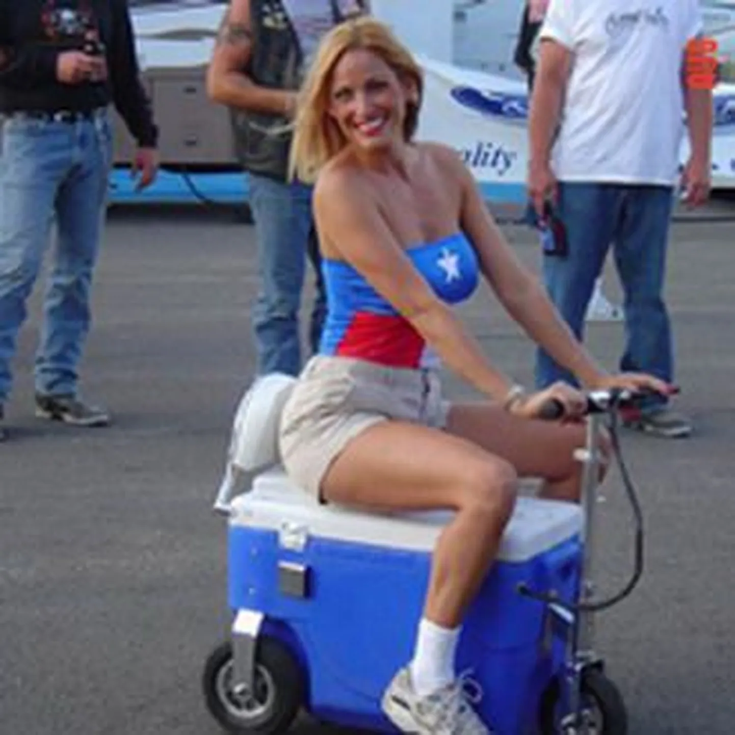Motoroller-külmik Cruzin Cooler
