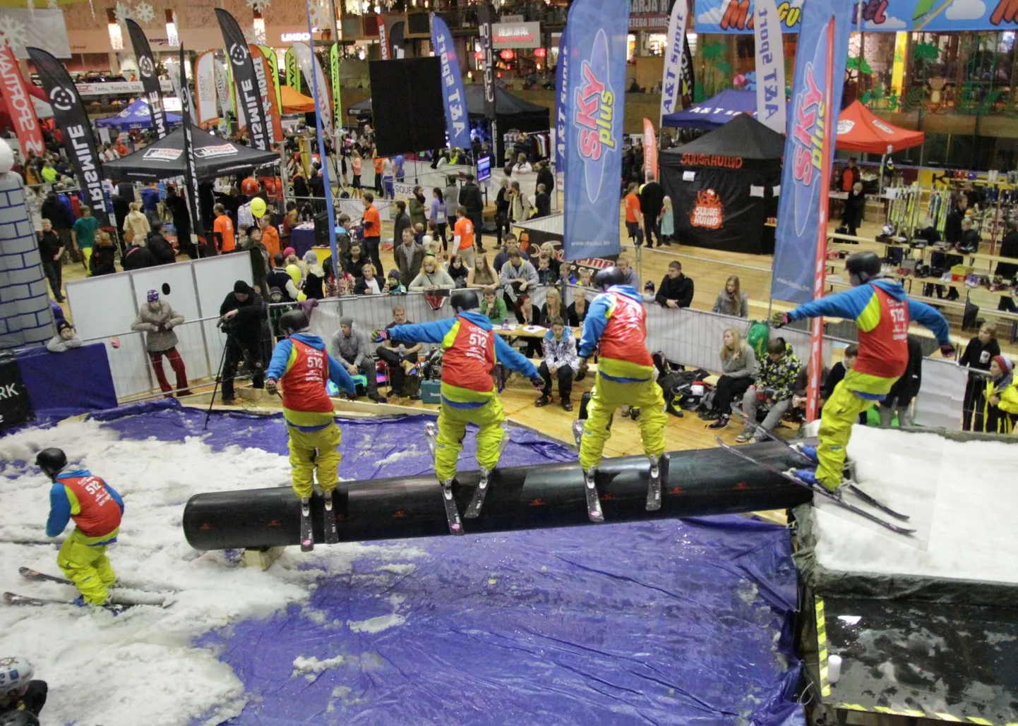 Trikk laupäevaselt rail jam'ilt.