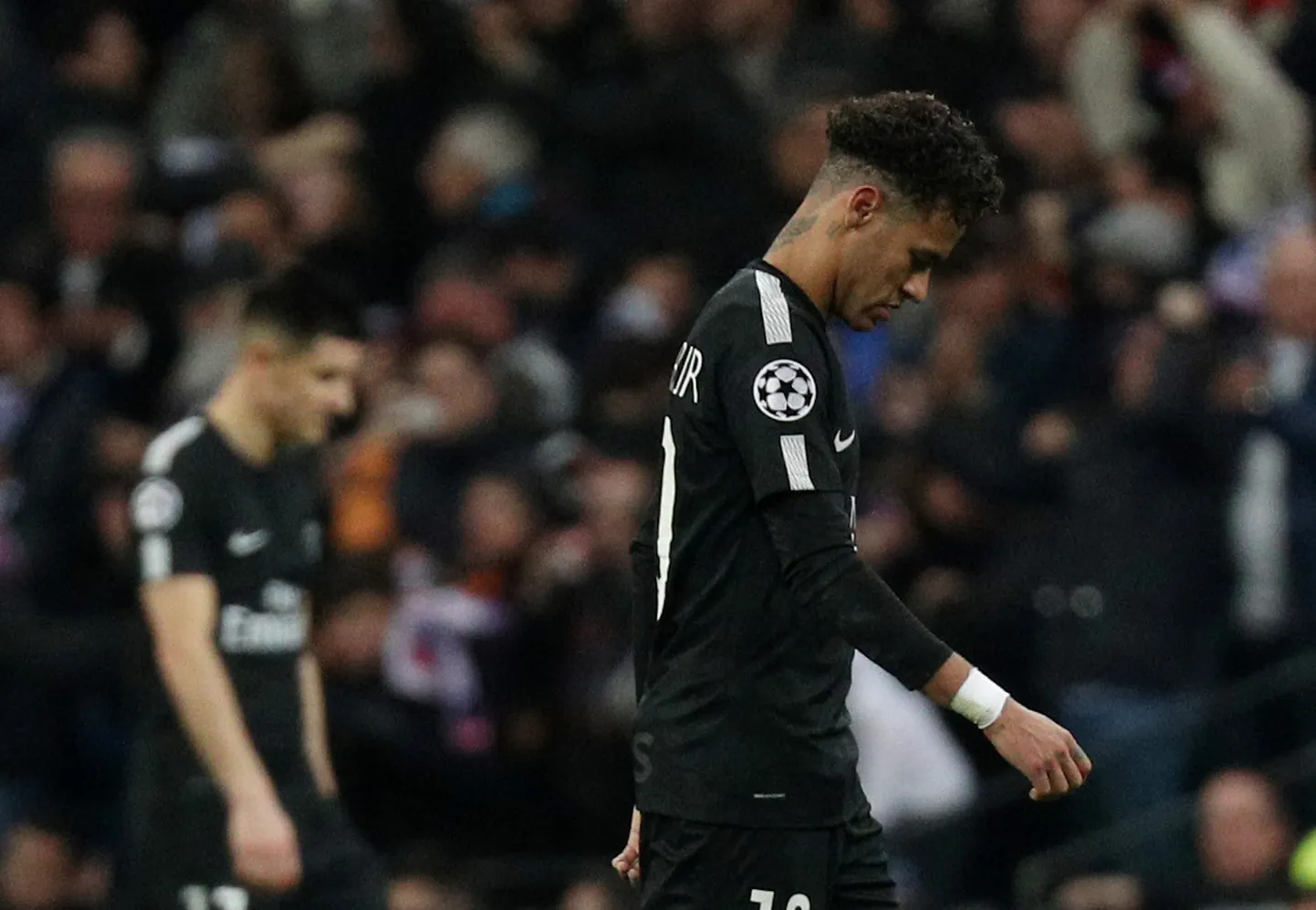 PSG mängijad lahkusid platsilt väga kurvalt.
