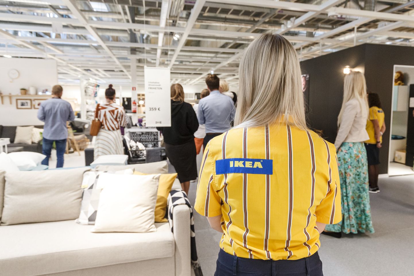 Демонстрационный зал IKEA в Таллинне.