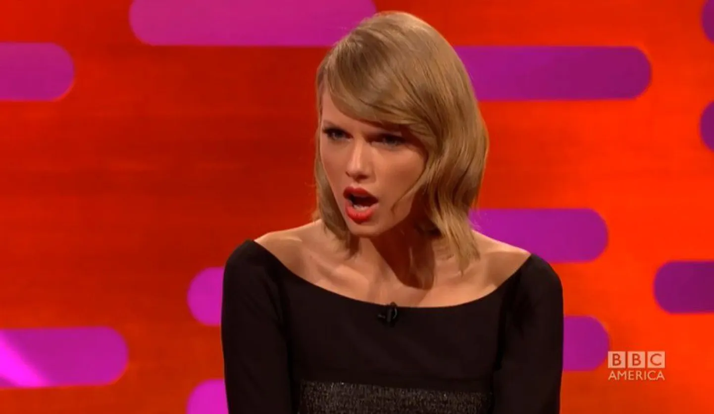 John Cleese solvas Taylor Swifti kassi