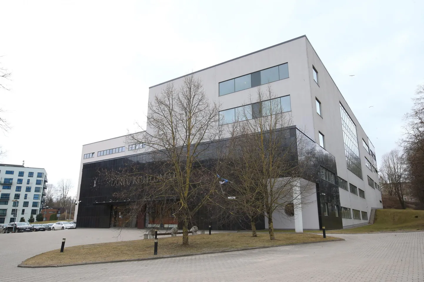 Tartu kohtumaja valmis 2002. aasta suvel. Tuleva aasta suvel kolitakse hoone tühjaks, algab põhjalik ümberehitus.