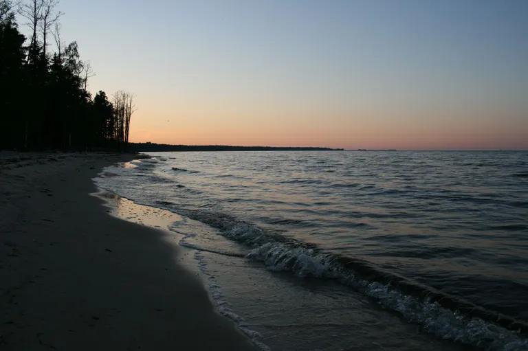 Пляж Тырванина