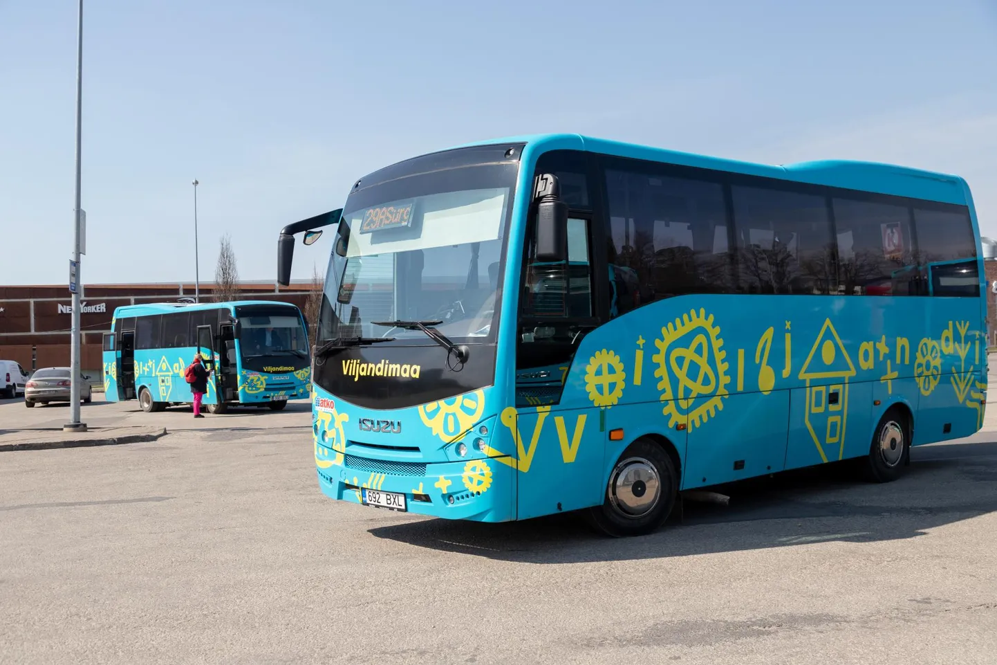 Atko Viljandimaa osakonna juhataja sõnul on bussijuhtide seas küll nakatunuid, kuid ükski liin sellepärast sõitmata ei jää.
