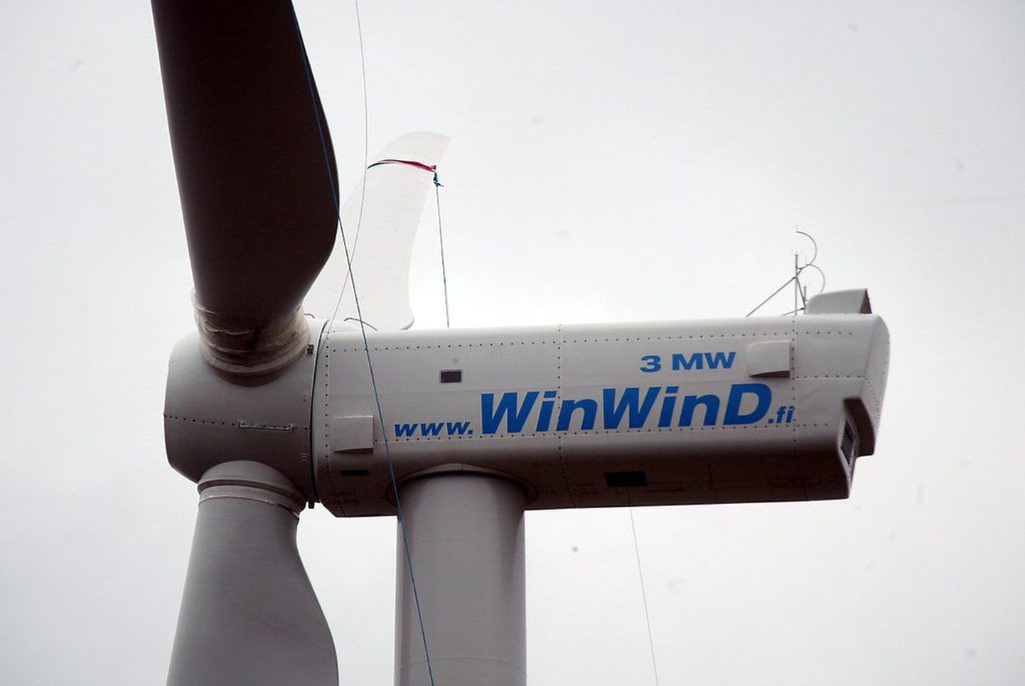Soome firma toodetud tuulik Viru-Nigulas.  .