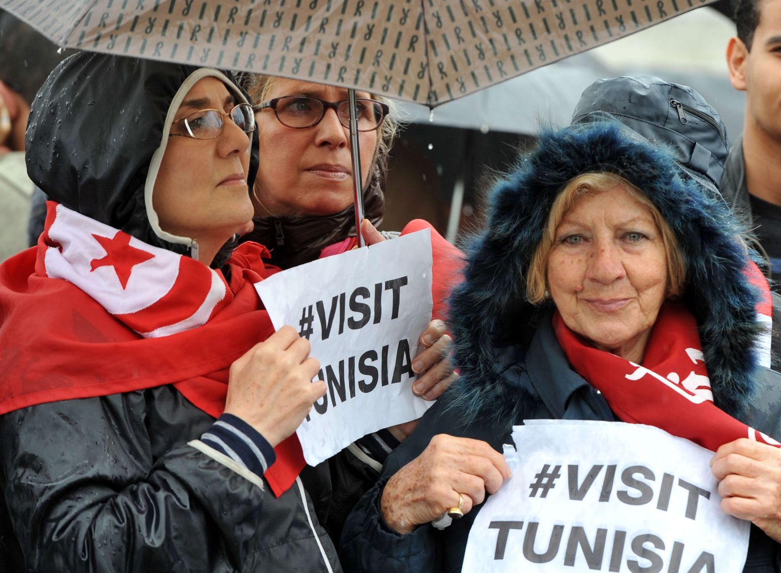 Tuneesias korraldasid terroristid märtsis rünnaku populaarses muuseumis, tappes 17 turisti. Nüüd näevad riigi elanikud vaeva selleks, et neid täiesti külastatamatuks paariariigiks ei kuulutataks.