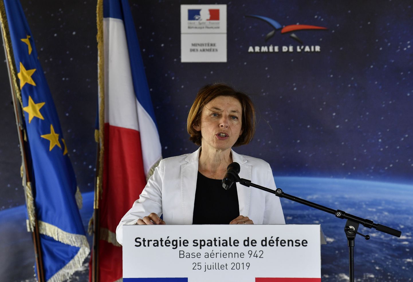 Prantsuse kaitseminister Florence Parly pidamas kõnet kosmoseväe loomisest Verduni õhuvägede baasis.