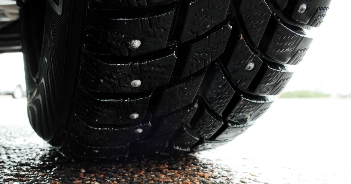 Maanteeamet hoiatab: teed on väga libedad, ilm halveneb veelgi
