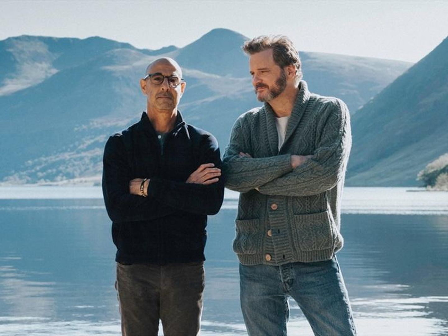 Tusker (Stanley Tucci) ja Sam (Colin Firth) idüllilise järve ääres, kus toimus nende esimene tõsisem kohting paarkümmend aastat tagasi.