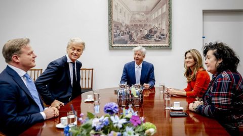 ÜLEVAADE ⟩ Wildersi võimuliit tahab migrantide elu põrguks teha